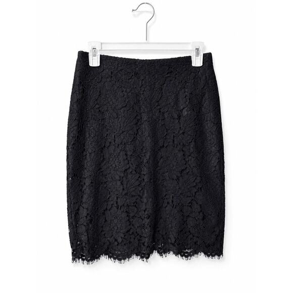 Banana Republic Dresses & Skirts - Banana Republic Lace Pencil Skirt Navy Blue Floral Midi Career Size 4